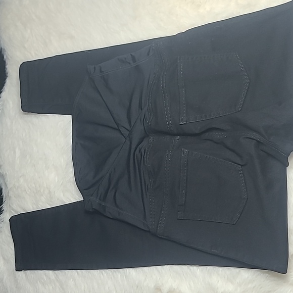 Ingrid & Isabel Denim - Isabel Maternity Black High-Waist Skinny Jeggings